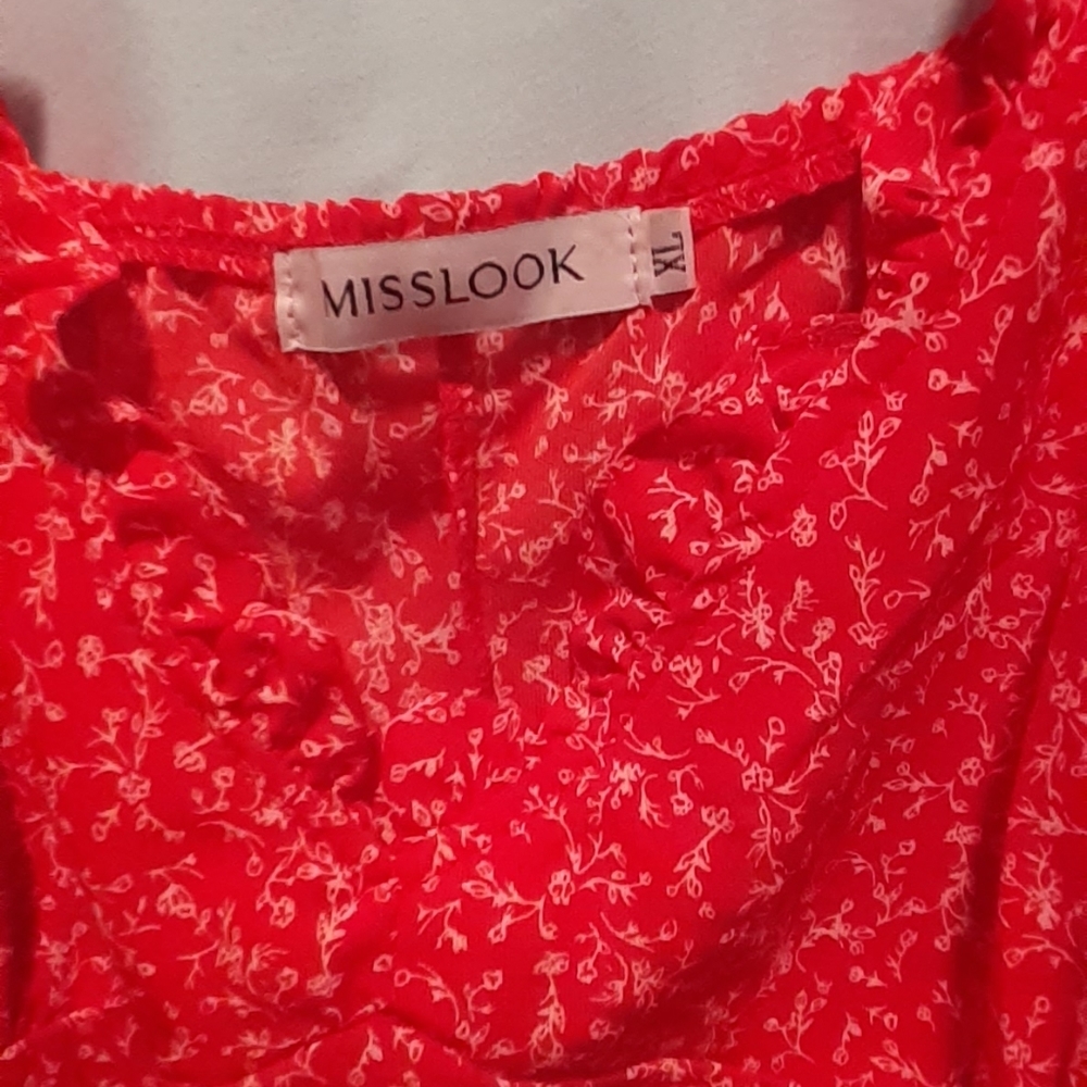 Misslook red with little white flowers dress